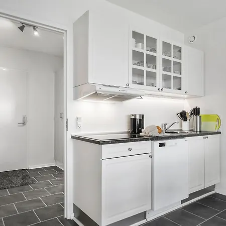 2 Bedroom In Apartment *