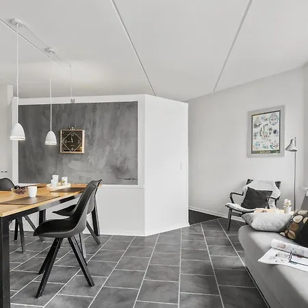 2 Bedroom In Fano
